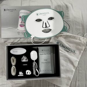 Omnilux Clear LED Light Therapy Mask